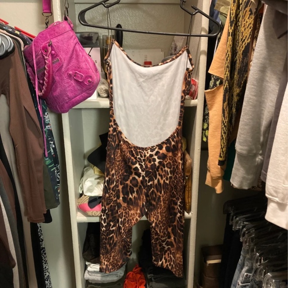 WILDCAT LOVER LEOPARD ROMPER - Picture 4 of 4